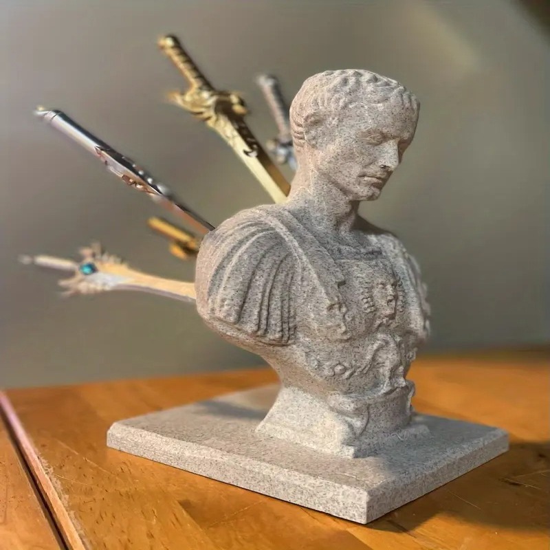 Julius Caesar pen holder